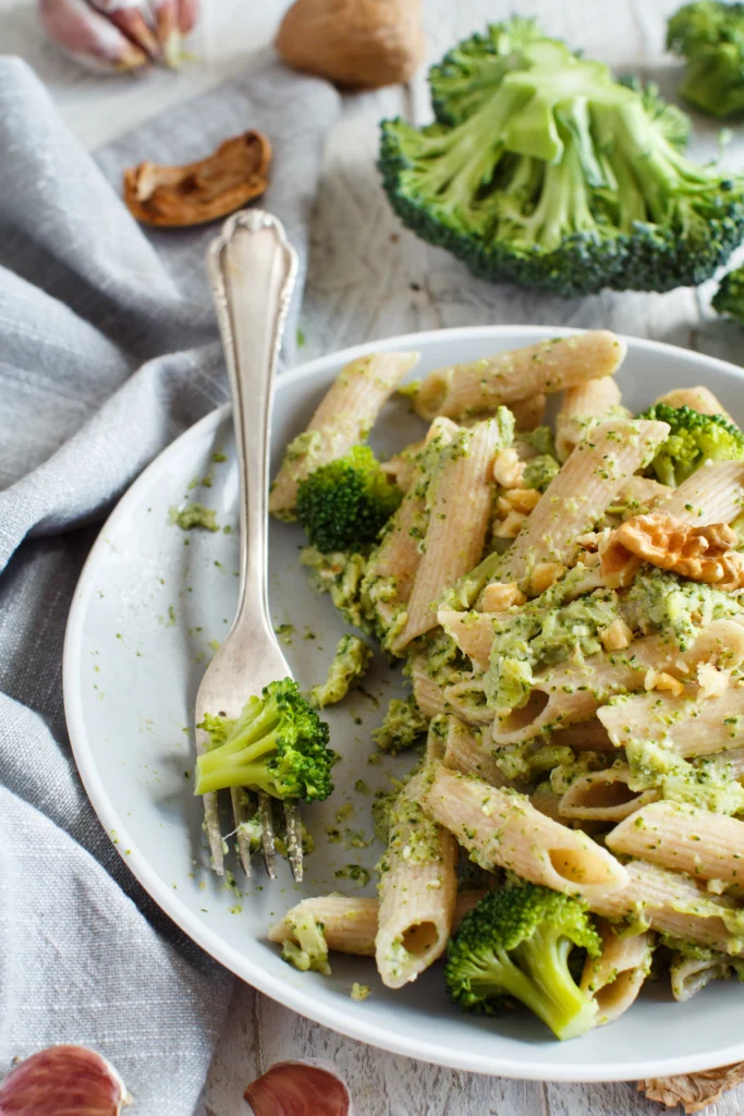 Healthy Broccoli Pasta